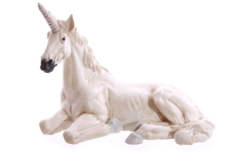 Figura Unicornio blanco de jardín