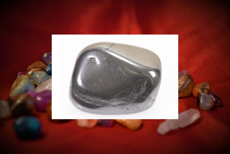 Canto rodado grande Hematite