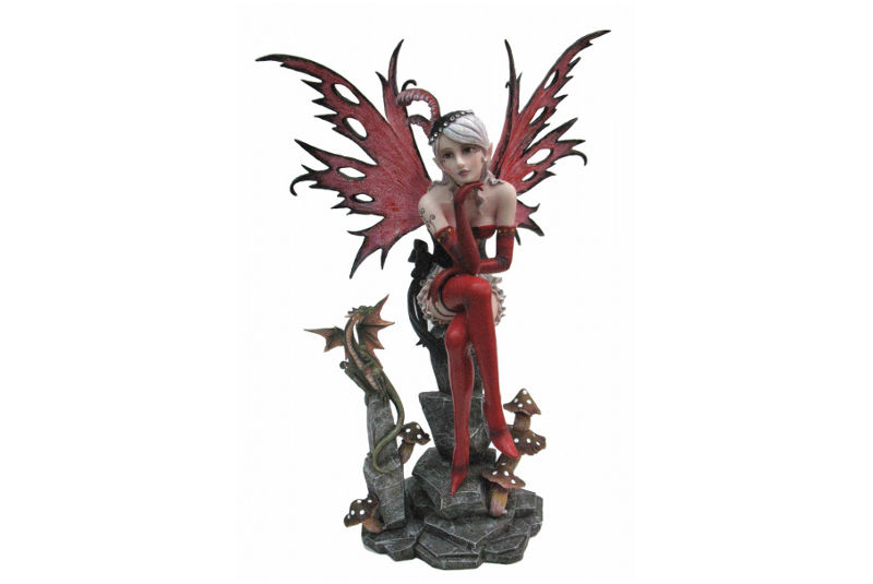 Figura de Hada Tayra con Bebé Dragón - Les Alpes