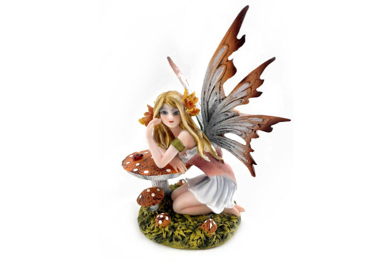 Figura de Hada entre Setas