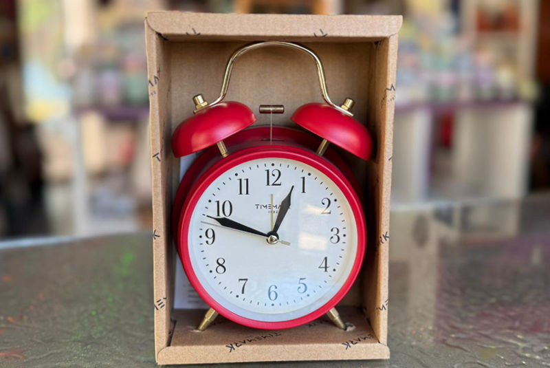 Reloj Despertador Rojo