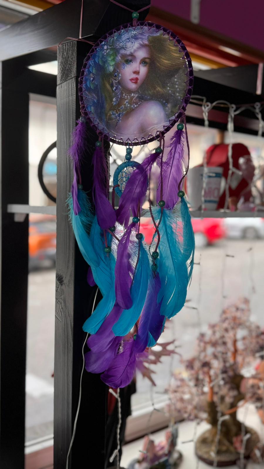 Atrapasueños Mujer con Flores y Joyas
